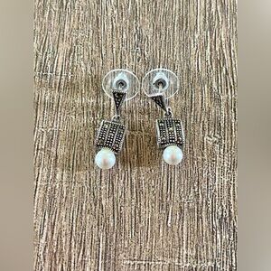 Women’s .925 sterling silver, faux pearl, geometric shapes, rhinestones earrings